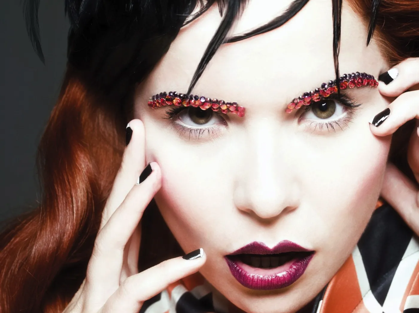 2443615-paloma-faith.jpg