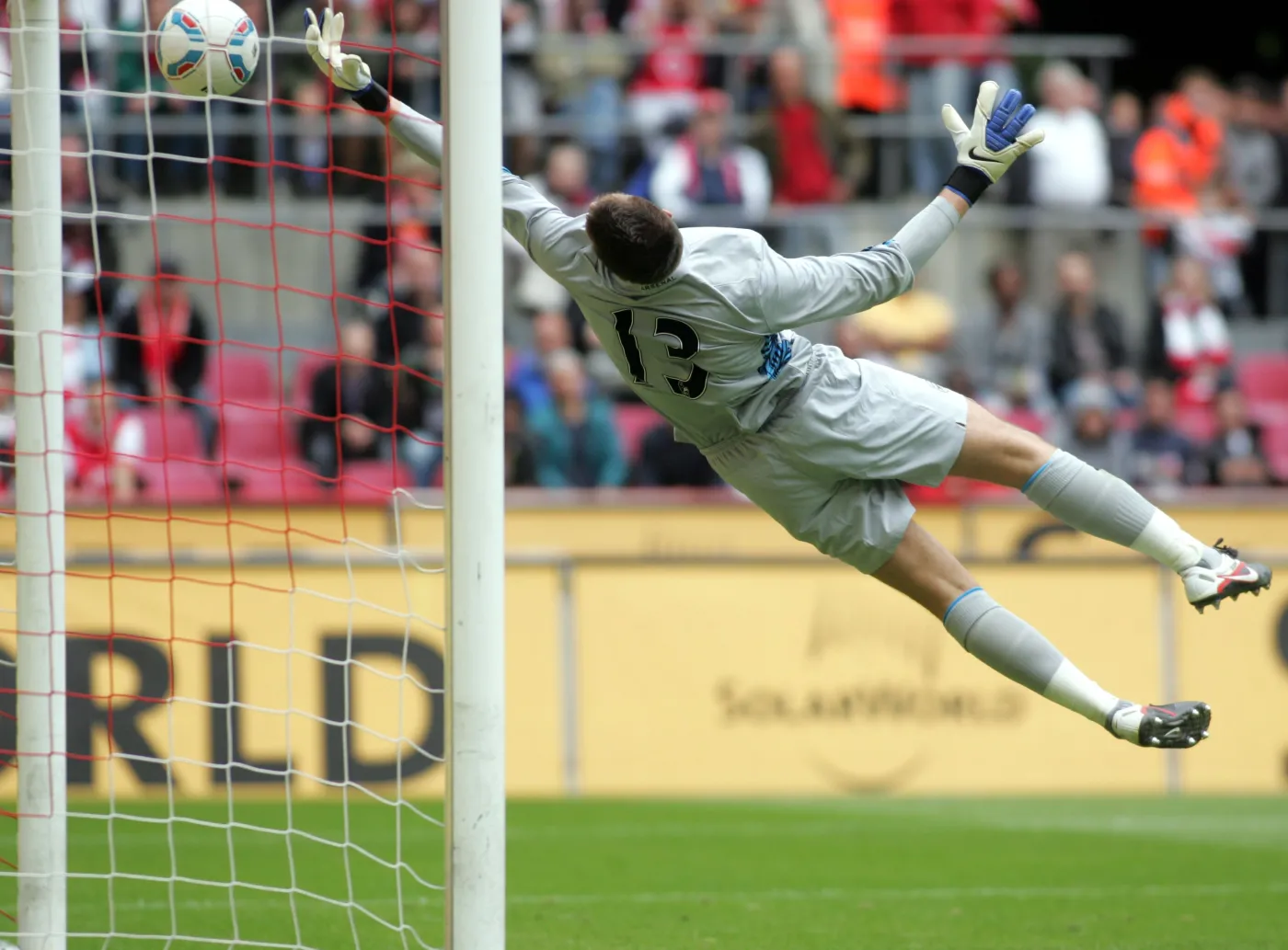 Szczęsny nie puścił gola, remis Arsenalu