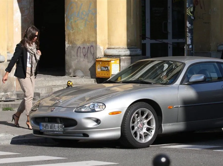 Rewelacyjna stylizacja Kingi Rusin: spodnie rządzą!