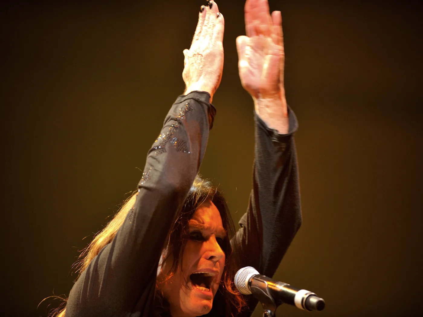 2369334-ozzy-osbourne.jpg
