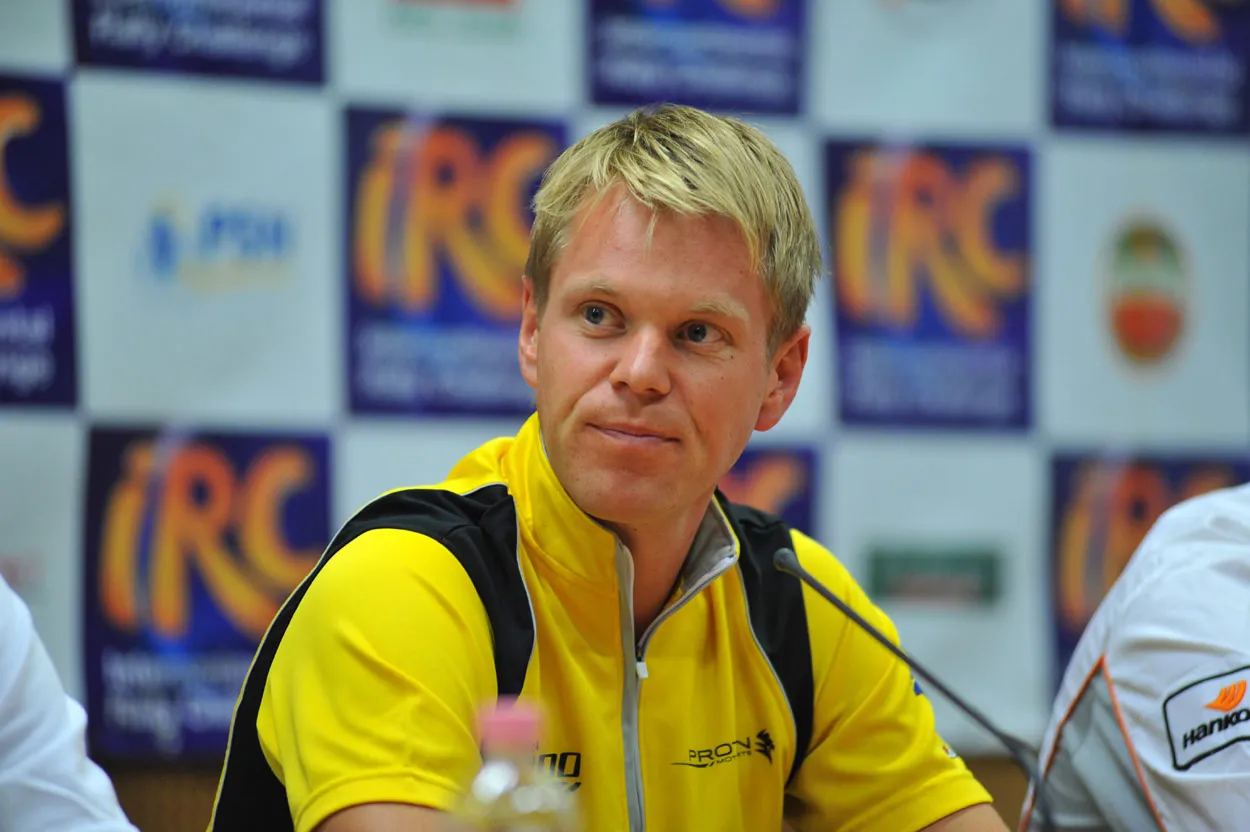 Rajdowiec jechał zbyt wolno i żona urodziła przy autostradzie