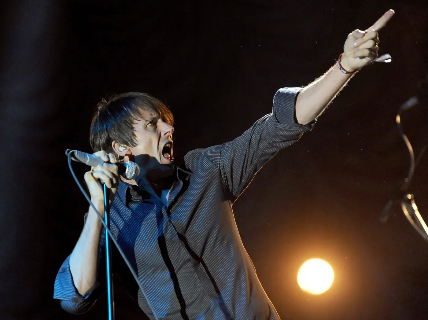 Wokalista Suede nagrał solową płytę w rekordowym tempie