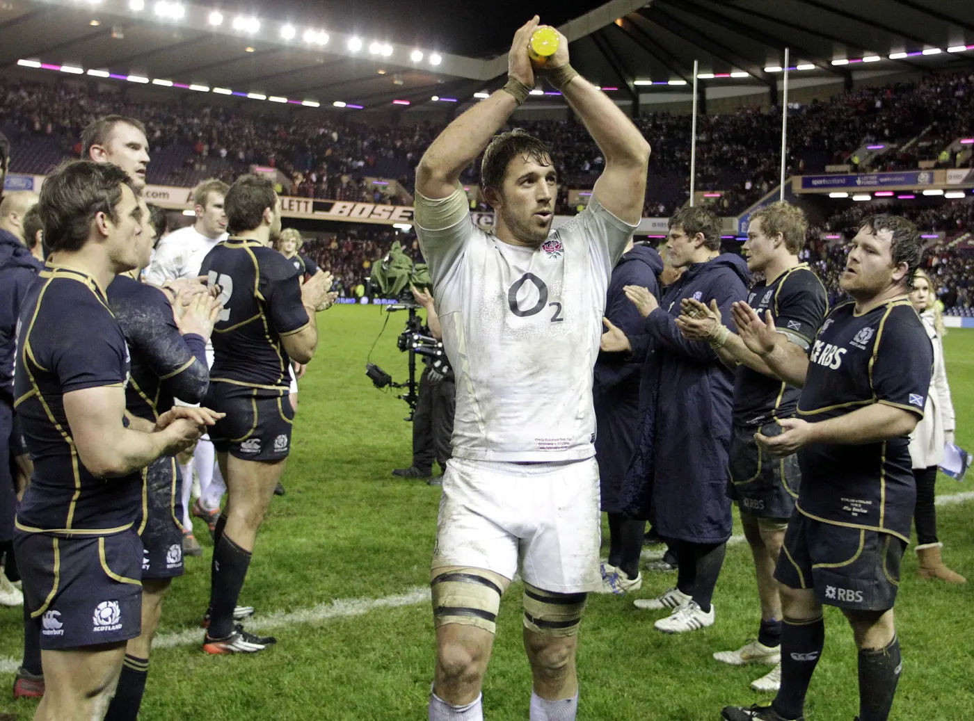 3059537-chris-robshaw.jpg