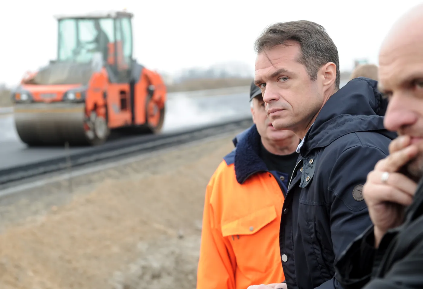 Minister Nowak bije się w piersi i przeprasza kierowców