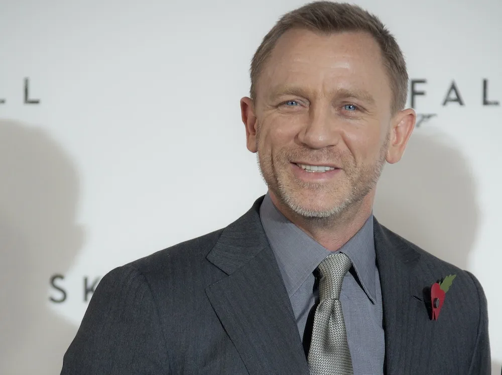 Daniel Craig