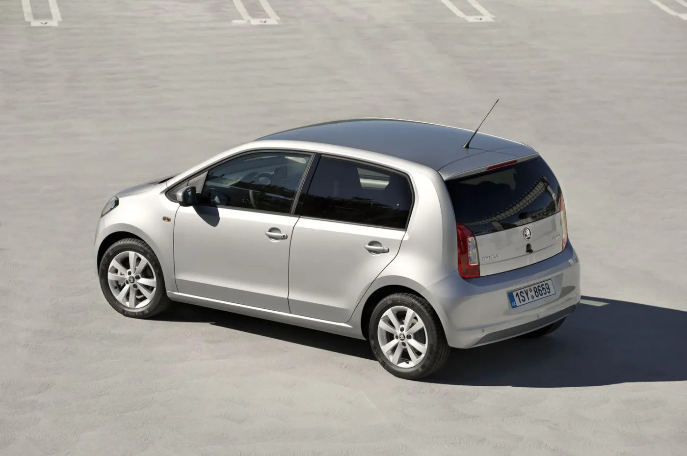 3367123-skoda-citigo.jpg