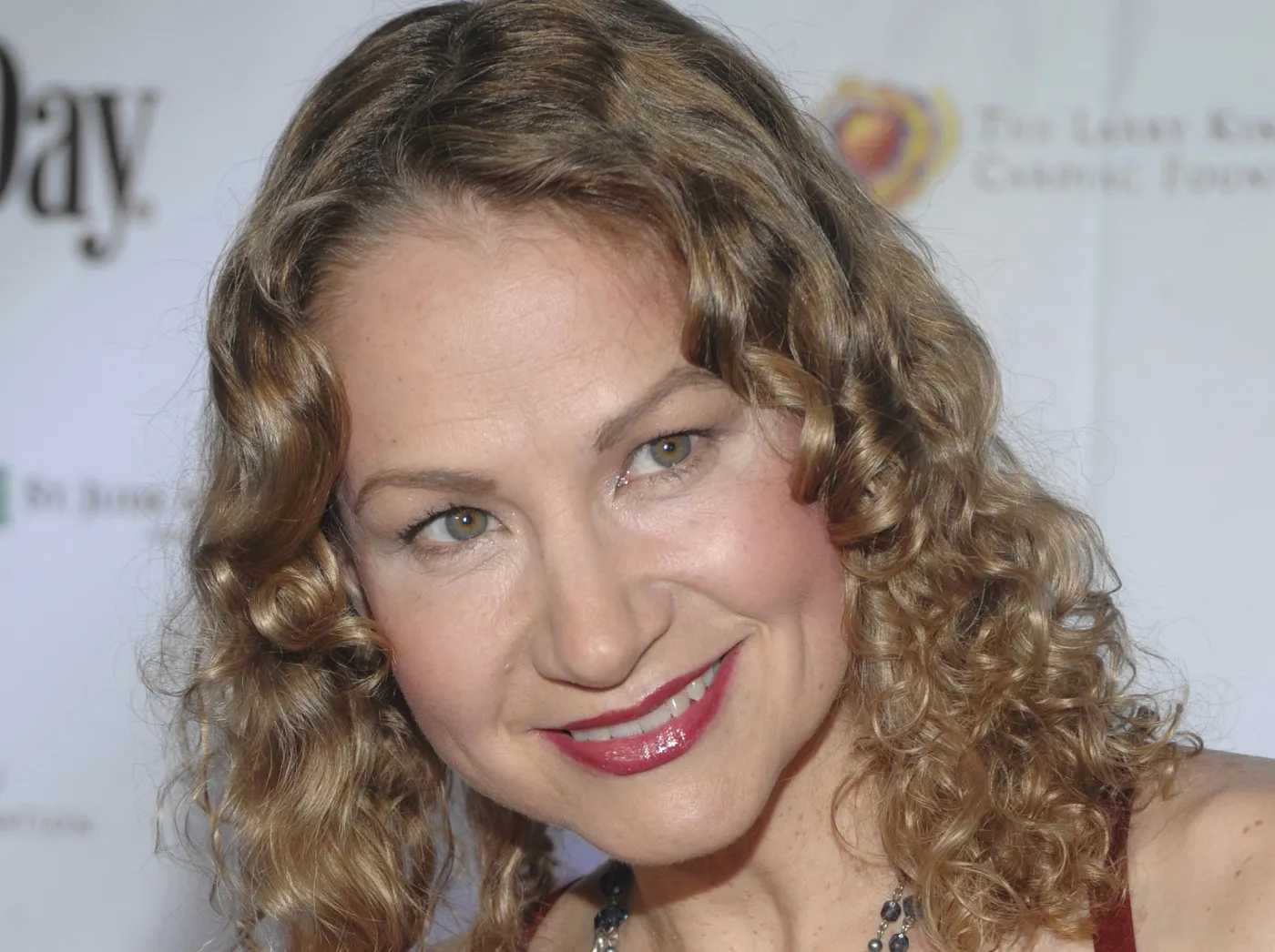 3416539-joan-osborne.jpg