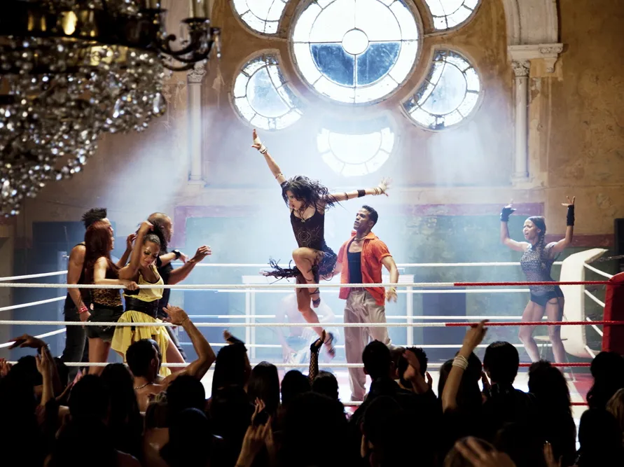 3354084-streetdance-3d.jpg
