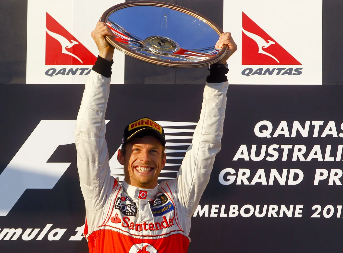 Sypialnia tajemnicą zwycięstwa Buttona w Melbourne