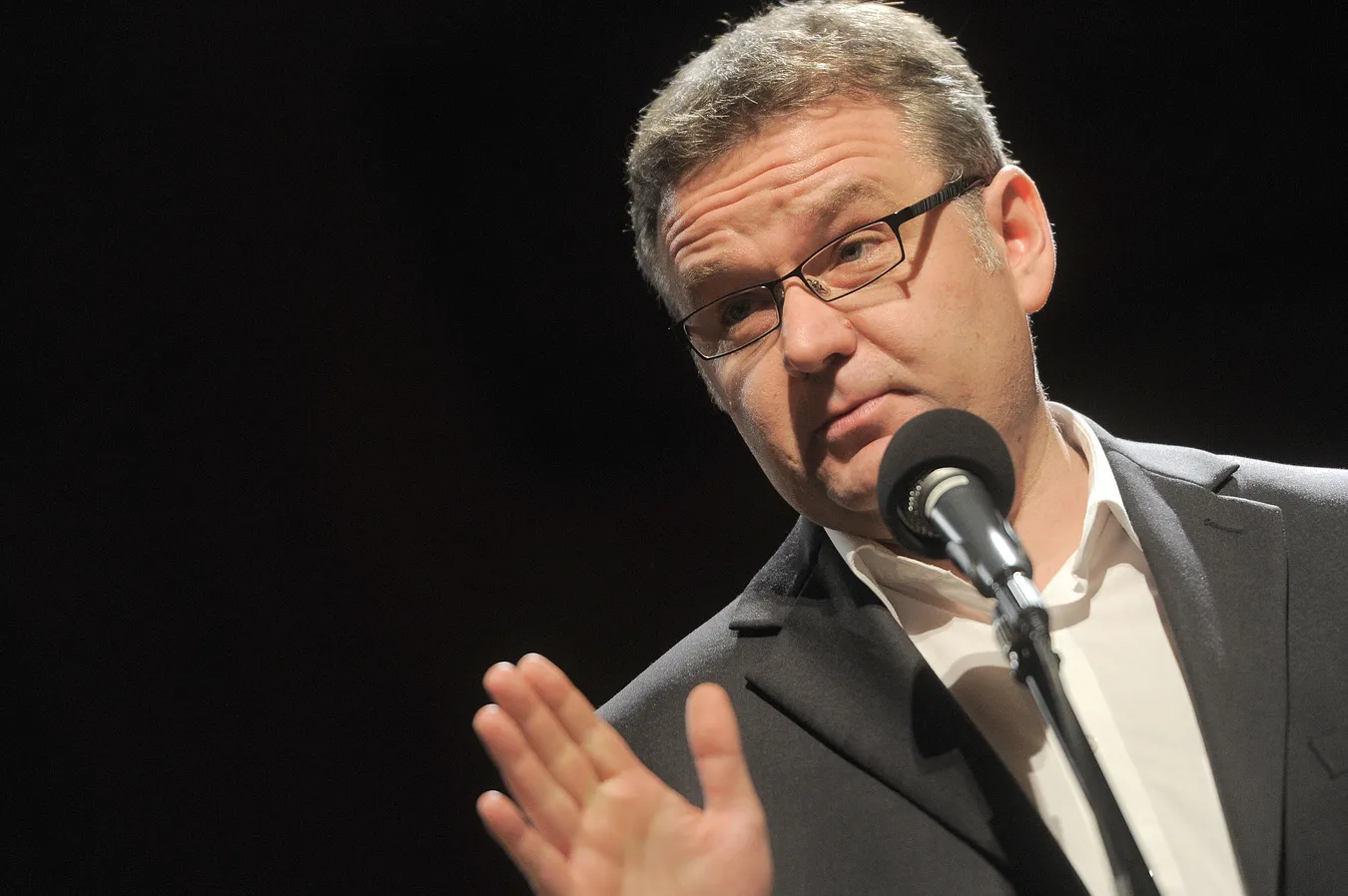 Aż trudno uwierzyć: Artur Andrus i jego "Myśliwiecka" znów najlepsi w Polsce