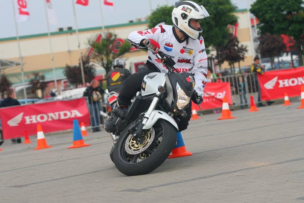 Honda Gymkhana na torze w Radomiu!