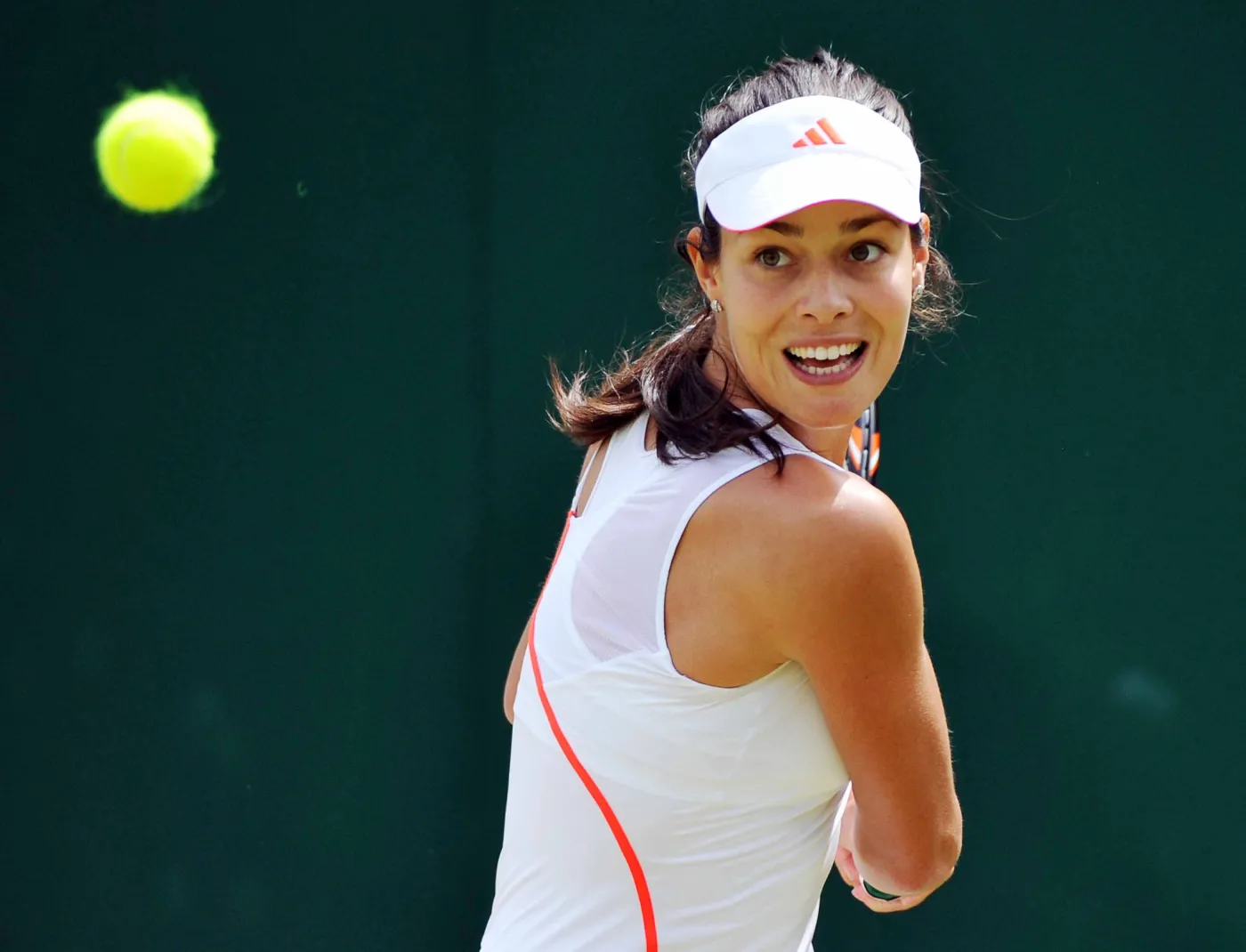 3709869-ana-ivanovic.jpg