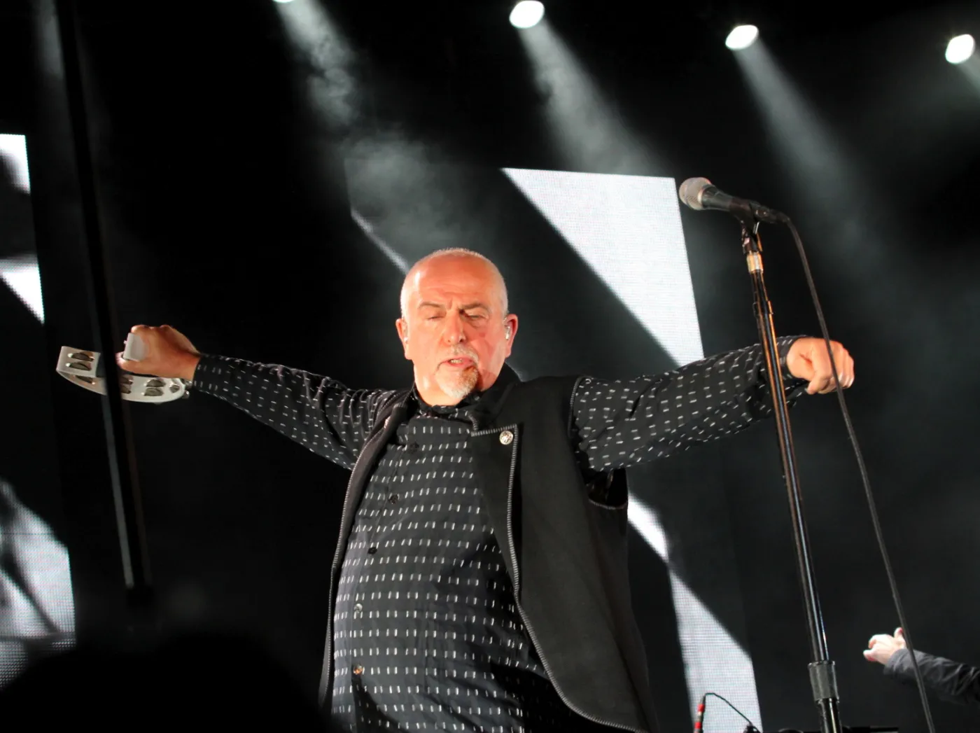3485961-peter-gabriel.jpg