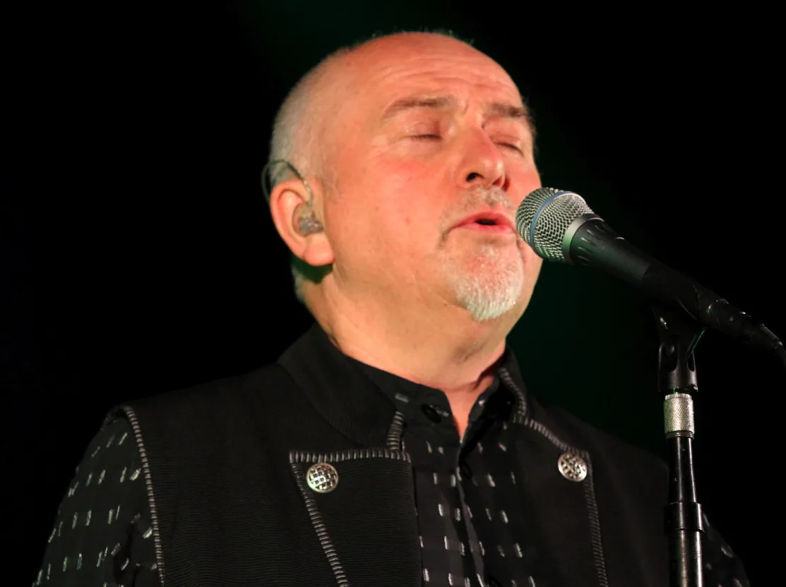 3486077-peter-gabriel.jpg