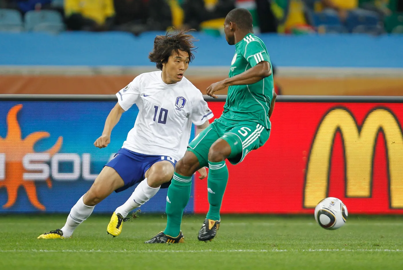 Piłkarz Arsenalu nie zagra w reprezentacji przez... wojsko