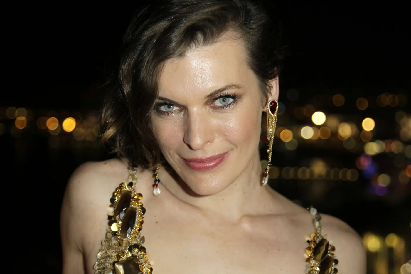 "Resident Evil: Retrybucja" – Milla Jovovich twarda i seksowna jak zawsze