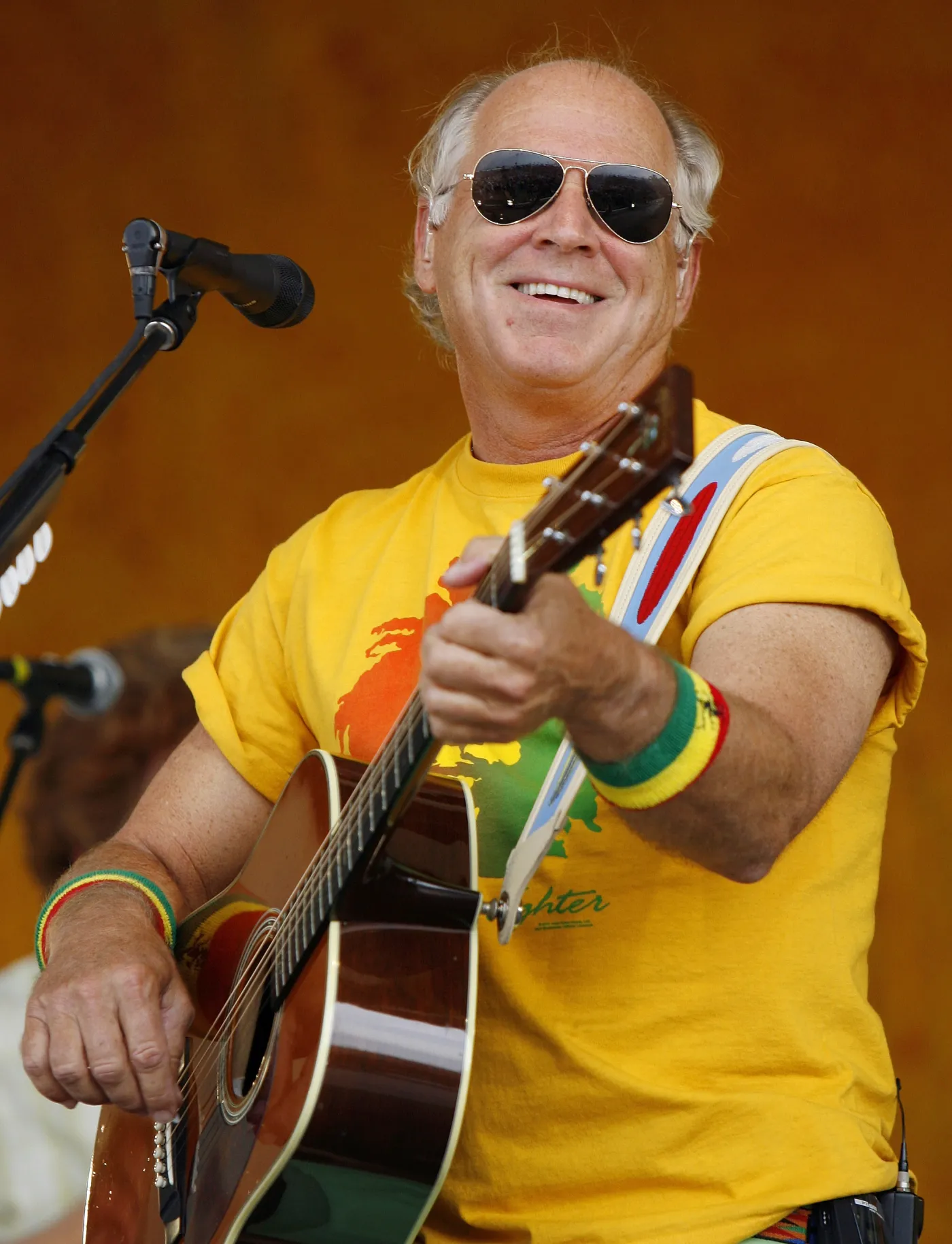 4035766-jimmy-buffett.jpg