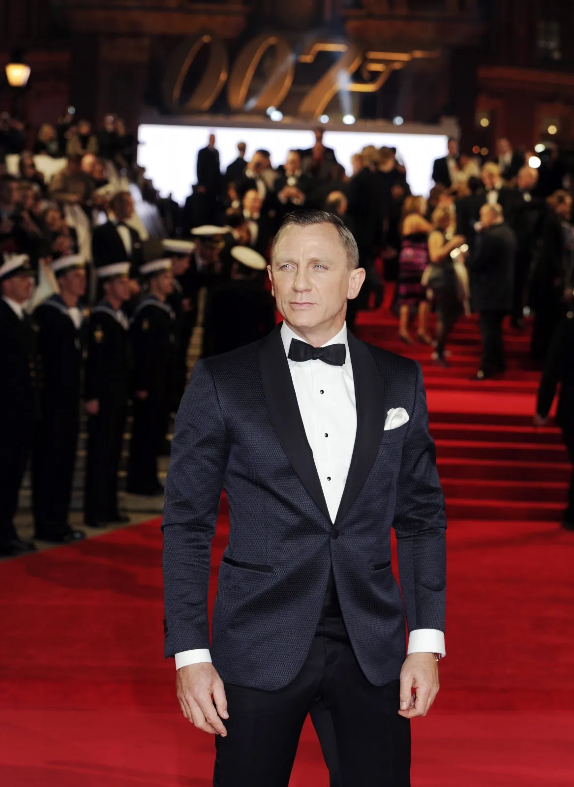 4193857-daniel-craig.jpg