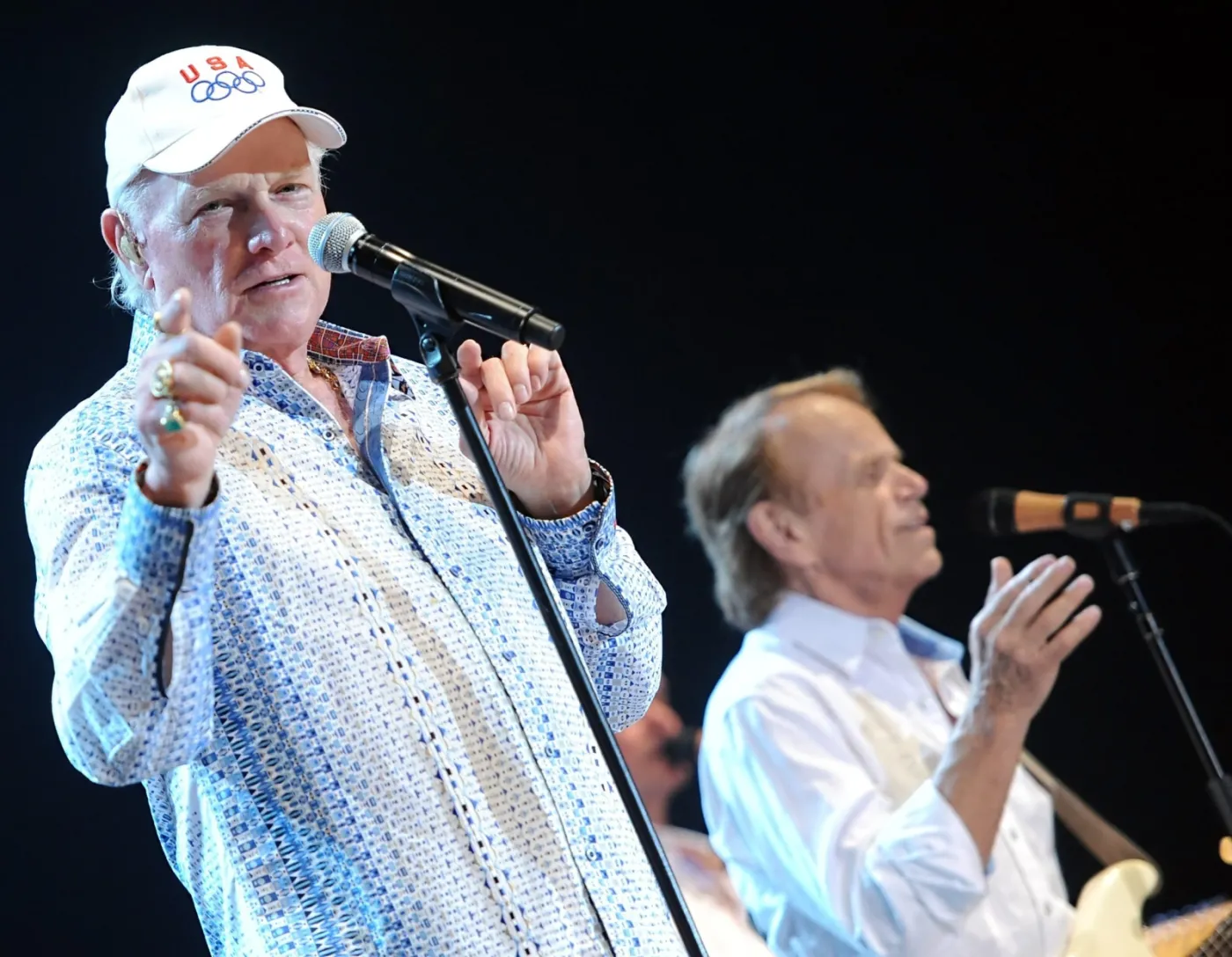 3869771-the-beach-boys.jpg