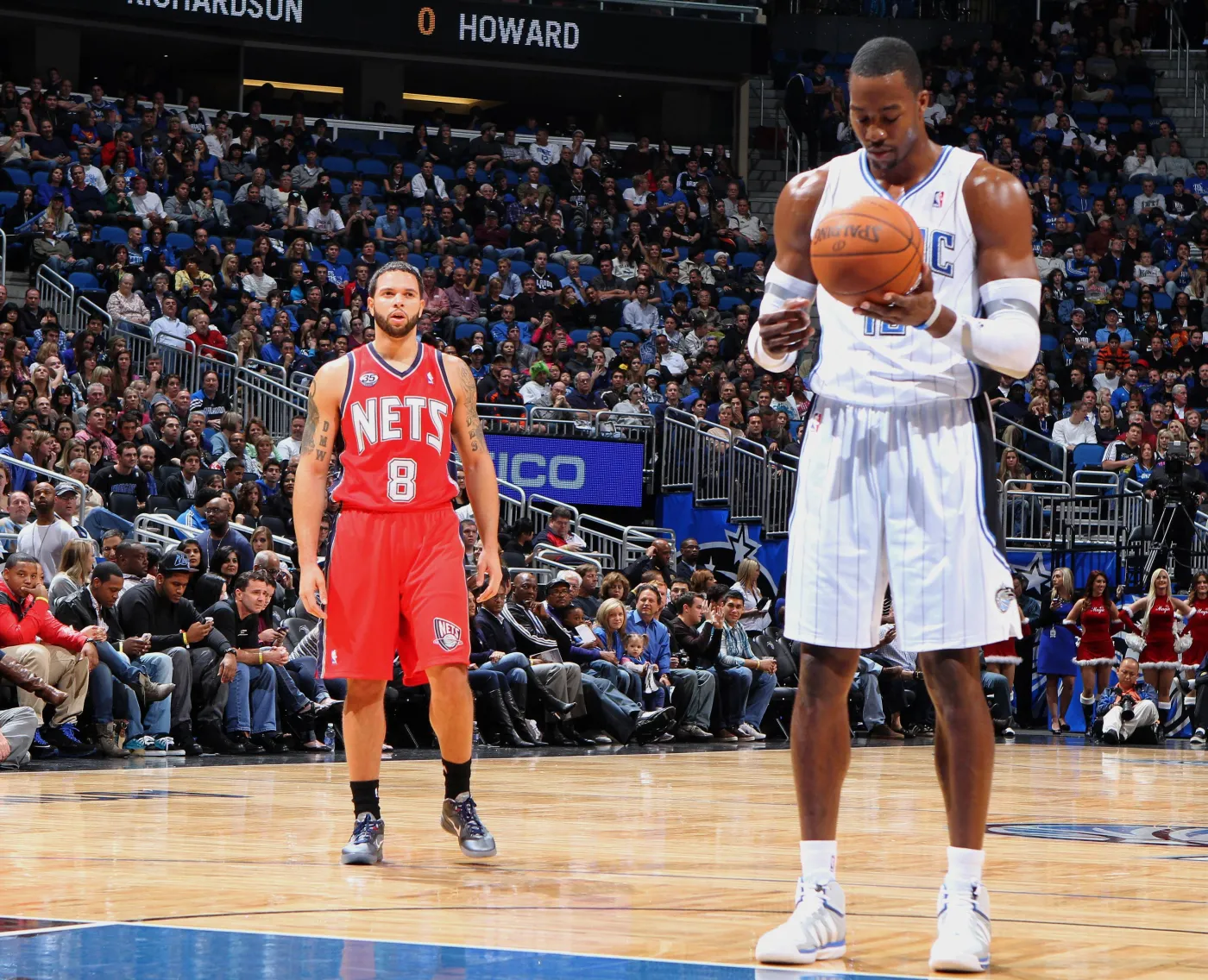 Wielki transferowy hit w NBA. Howard koszykarzem Los Angeles Lakers