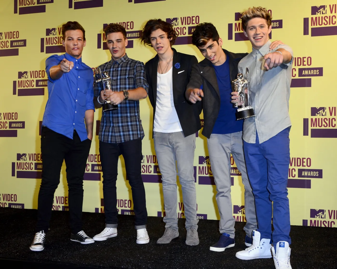 4001587-one-direction.jpg