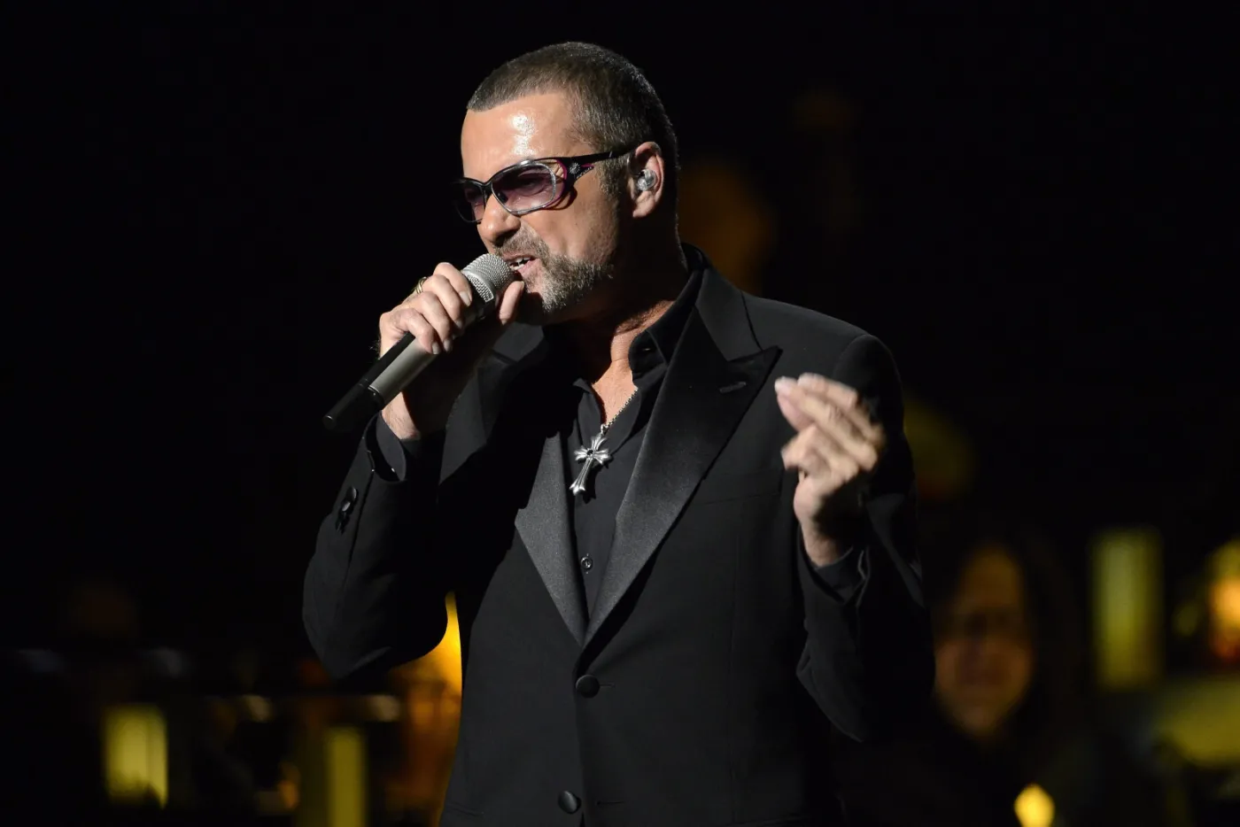 4014227-george-michael.jpg