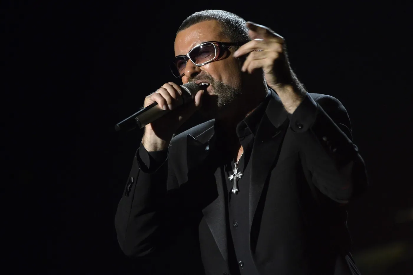 4014399-george-michael.jpg