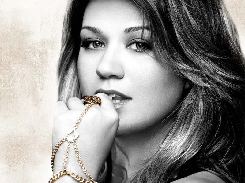Kelly Clarkson