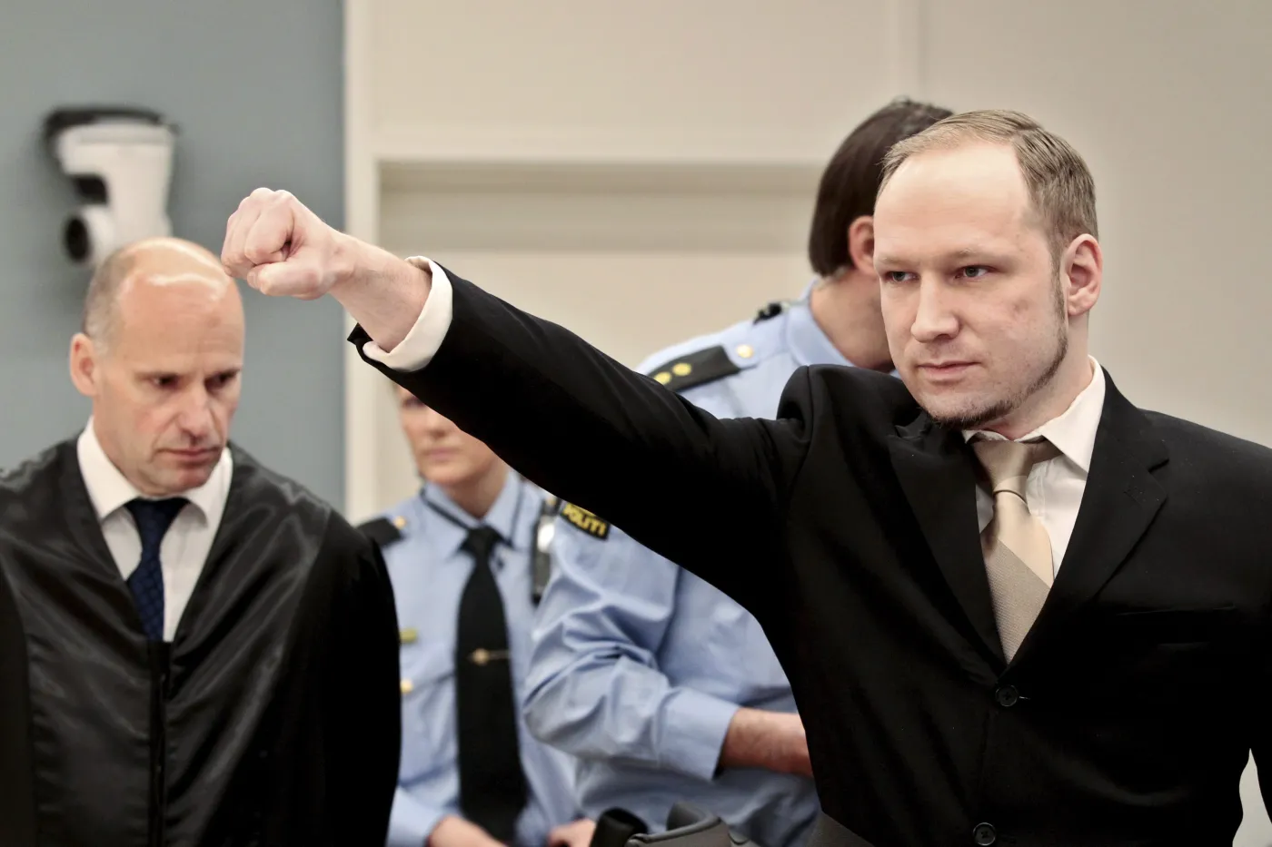 4450840-anders-breivik.jpg