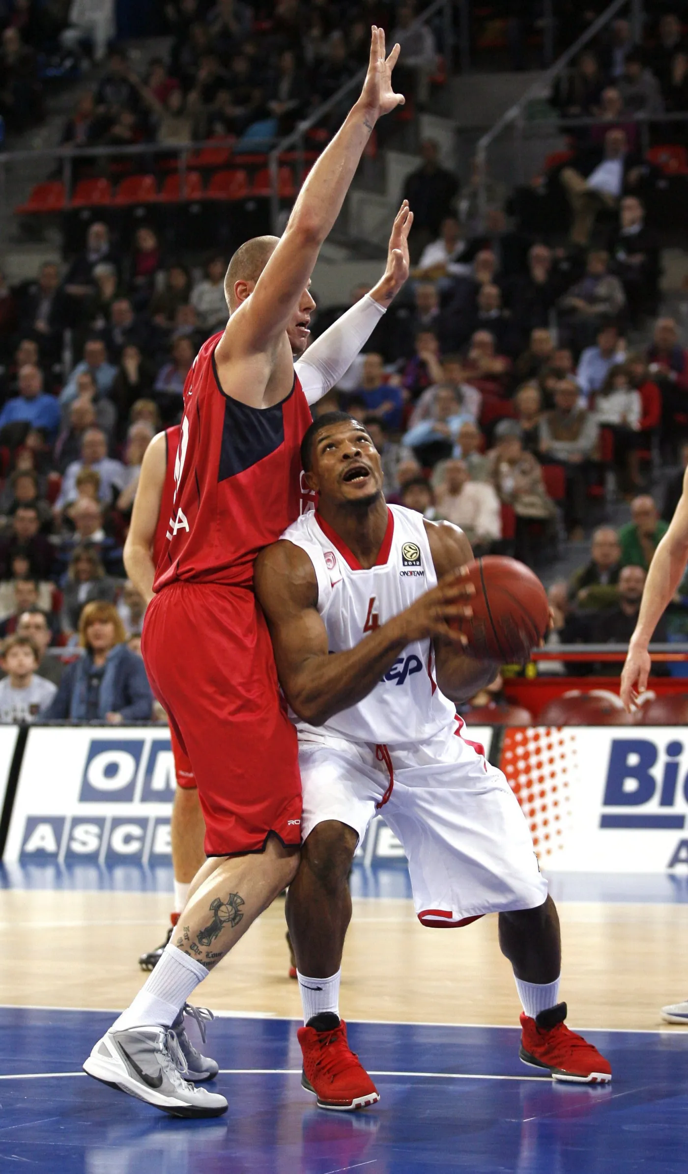 Euroliga koszykarzy: Rekord Lampego. Caja Laboral pokonała Olympiakos