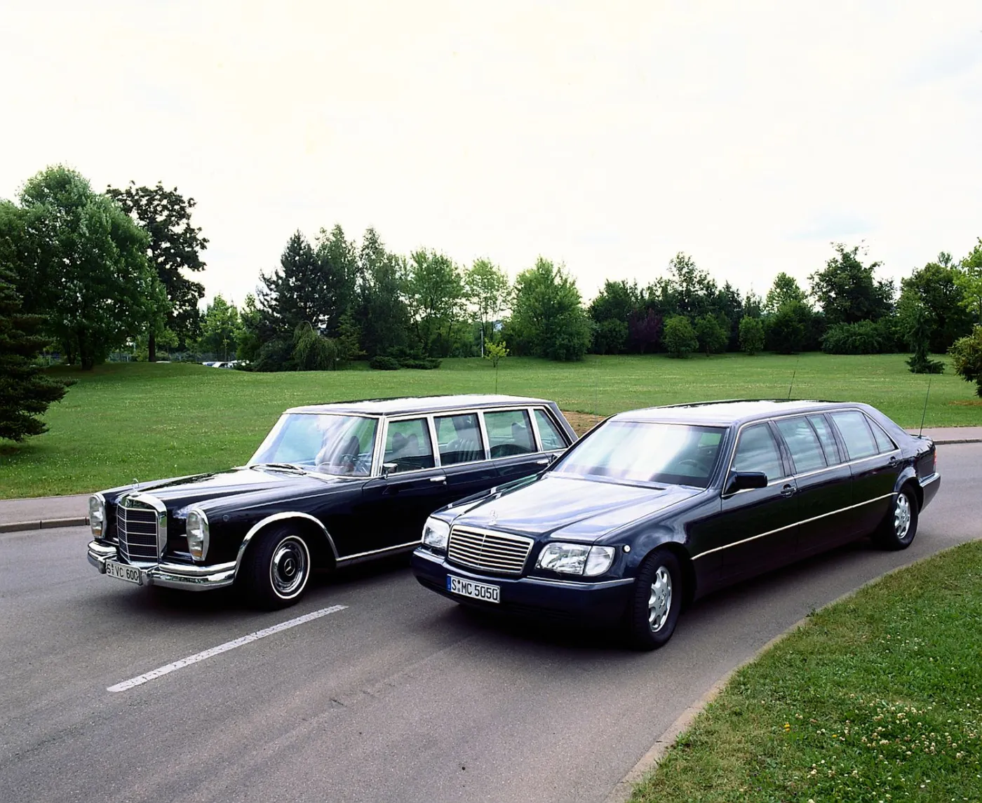 4474236-w140-pancerny-s600-pullman-i-600-pullman-w-100.jpg