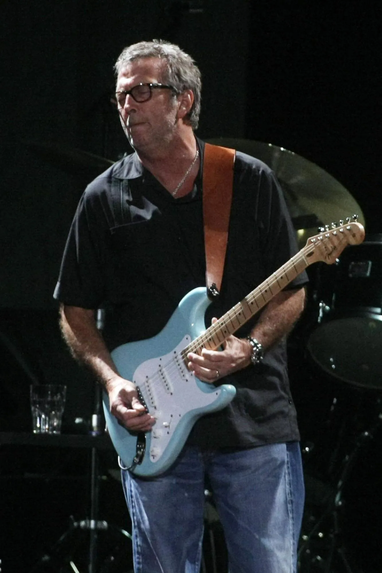 4564111-eric-clapton.jpg