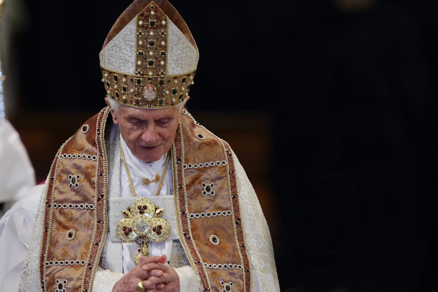 Były jezuita atakuje papieża. "Rozminął się z rzeczywistością"