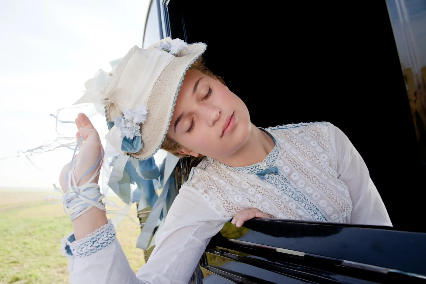 Trzy piękne aktorki chcą zostać Kopciuszkiem