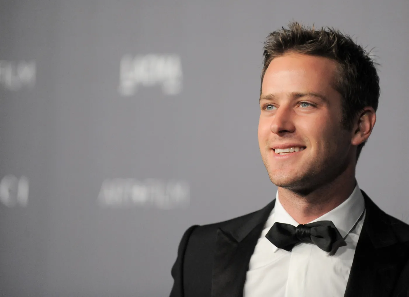 4330673-armie-hammer.jpg