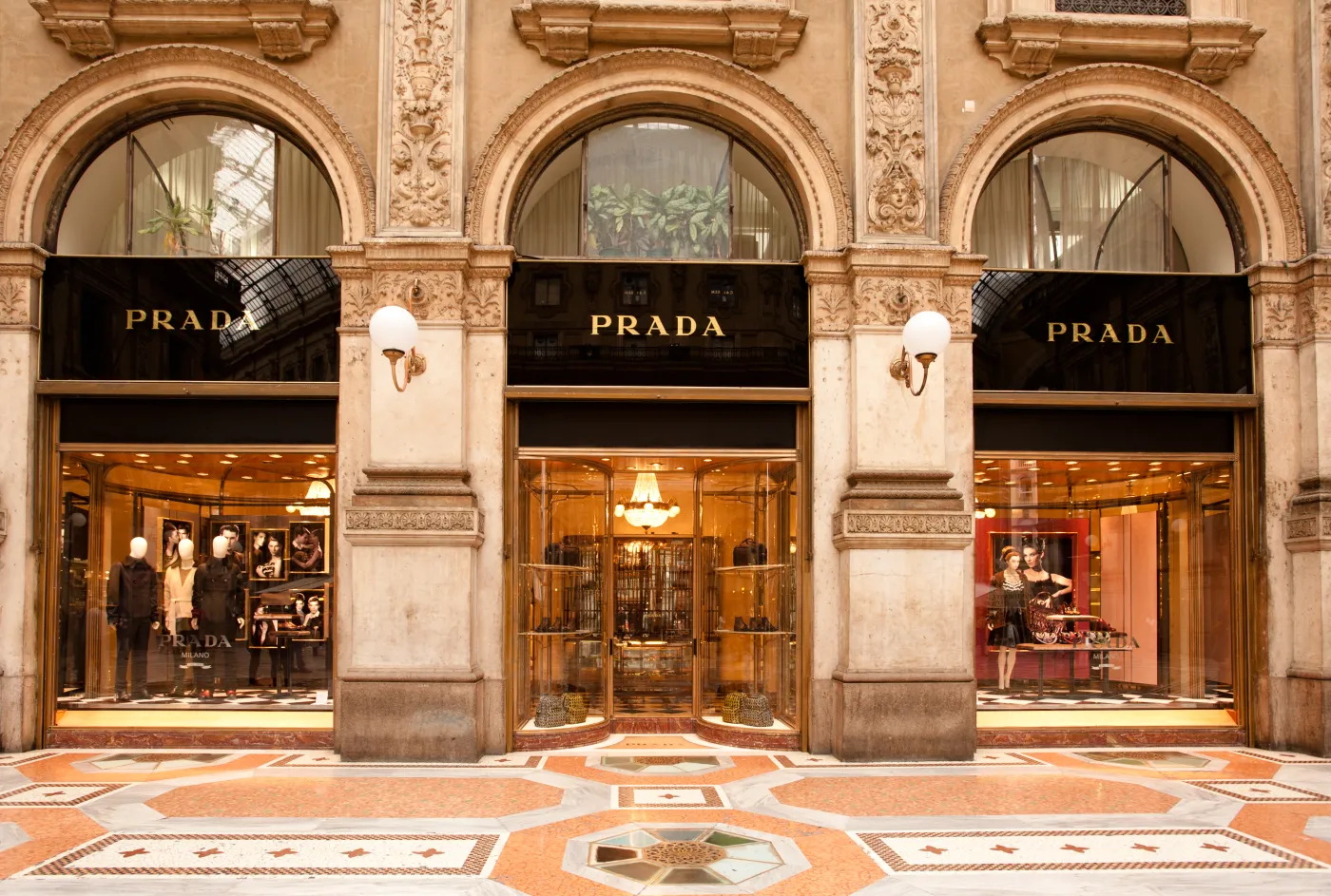 prada mediolan