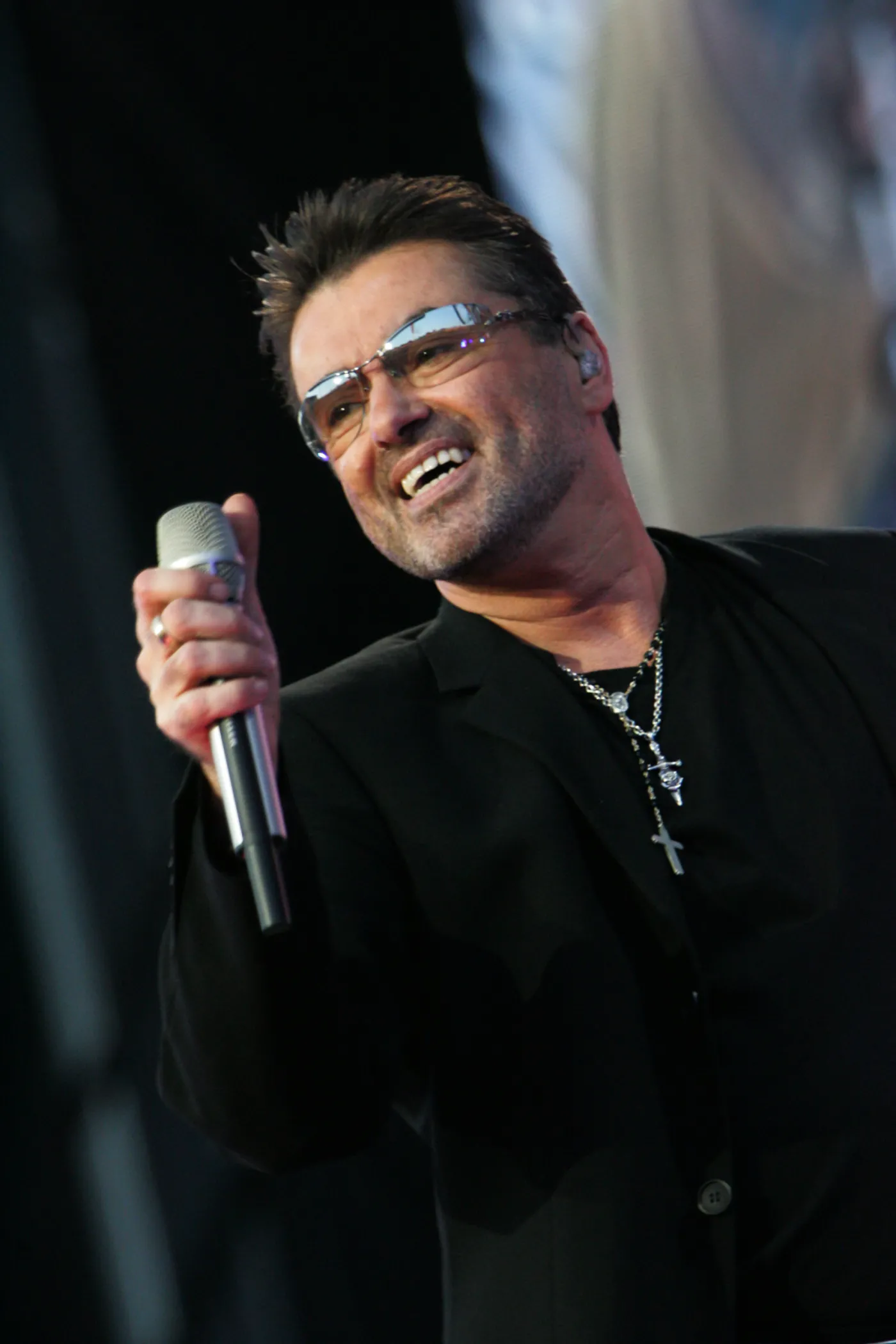 4454569-george-michael.jpg