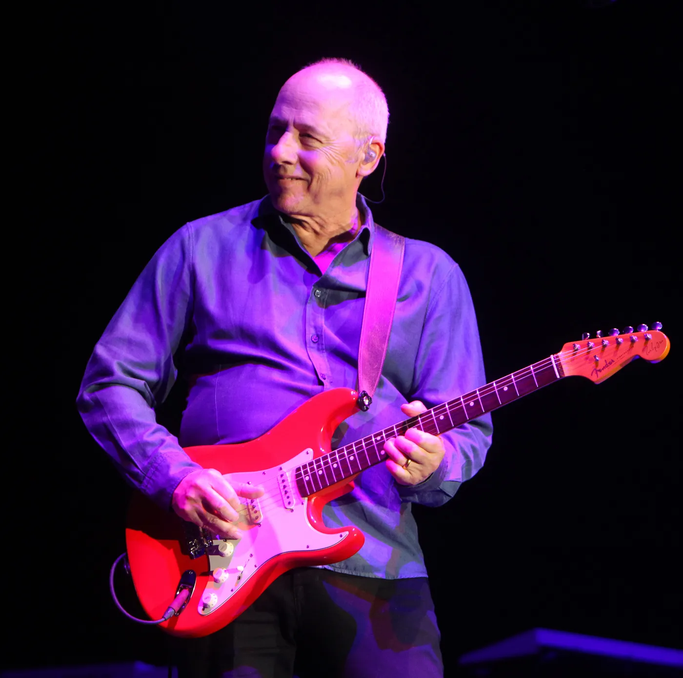 4942296-mark-knopfler.jpg