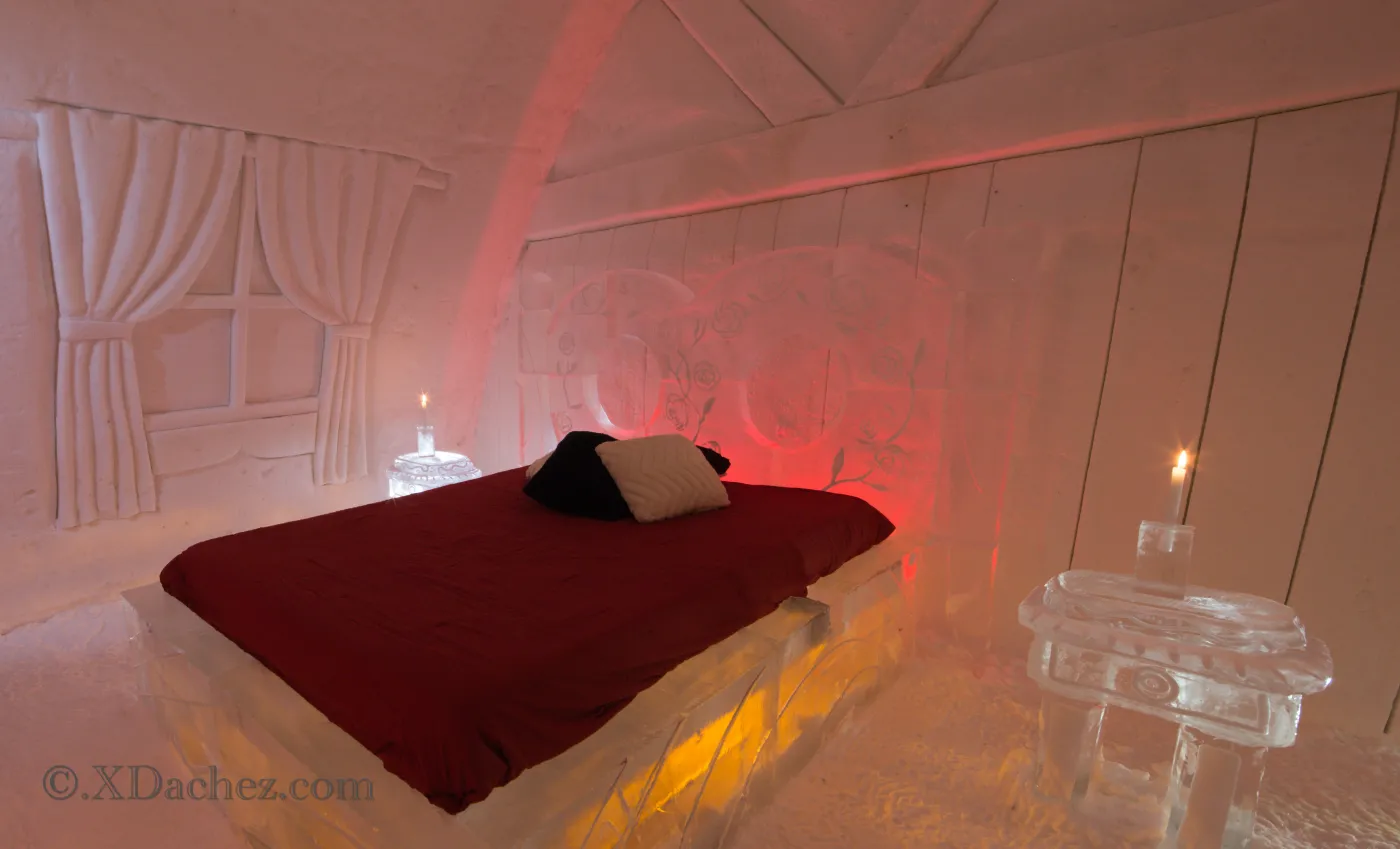 4710667-hotel-de-glace.jpg