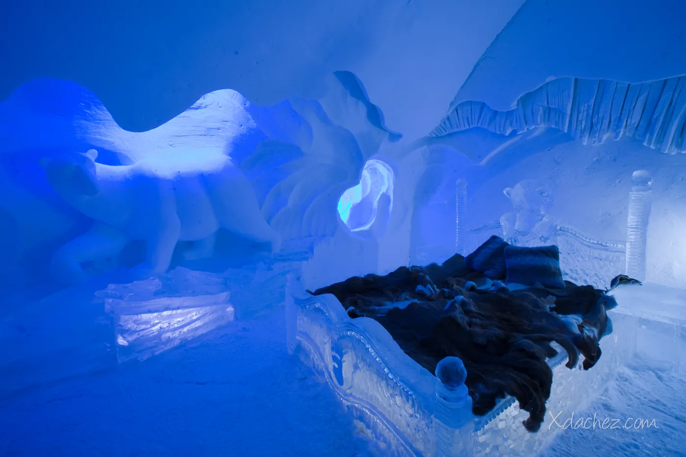 4711131-hotel-de-glace.jpg