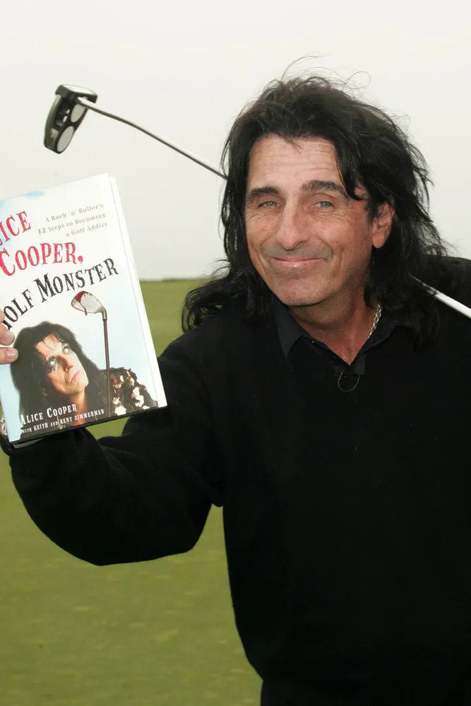 5253158-alice-cooper.jpg
