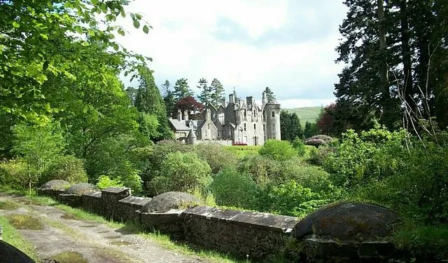 Dunans Castle