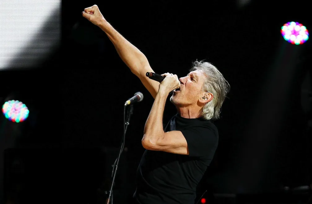 5317334-roger-waters.jpg