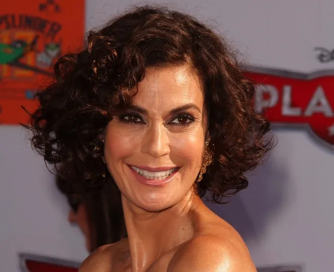 5321462-teri-hatcher.jpg