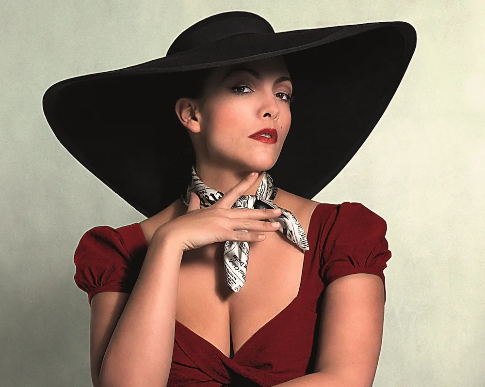 Caro Emerald zaszokowała i podbiła Wielką Brytanię