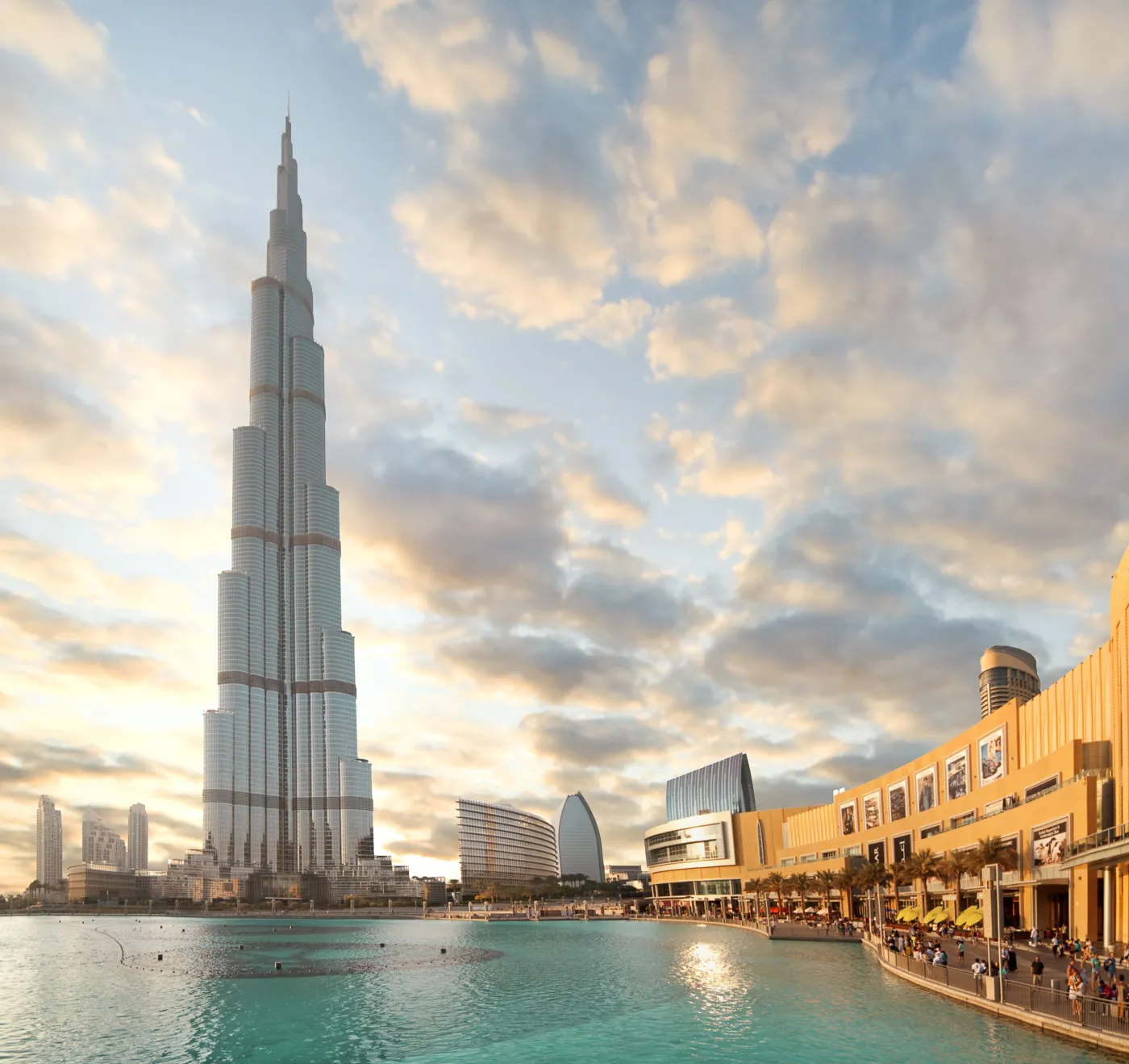 5482103-burj-khalifa.jpg