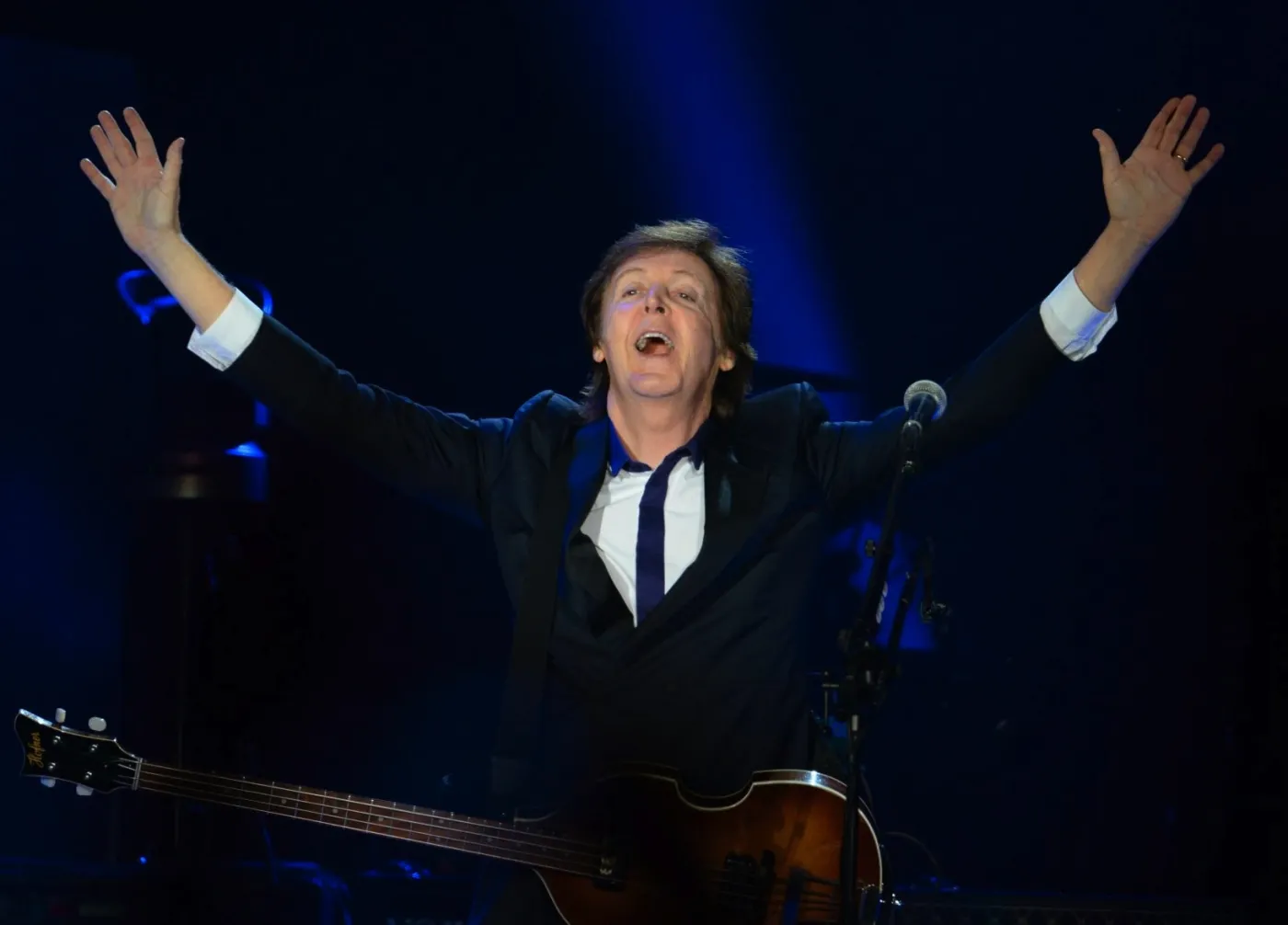 5118326-paul-mccartney.jpg