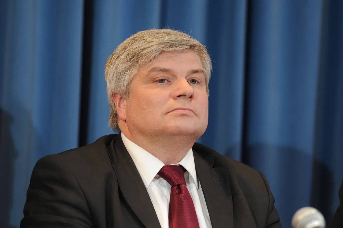 Lasek: Zawiódł cały system, nie tylko piloci