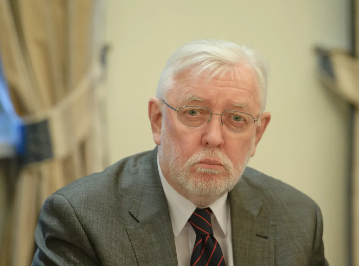 Stępień: Zatarcie wyroku nie jest rehabilitacją, czyli rząd działa tak, jak mu media powiedzą