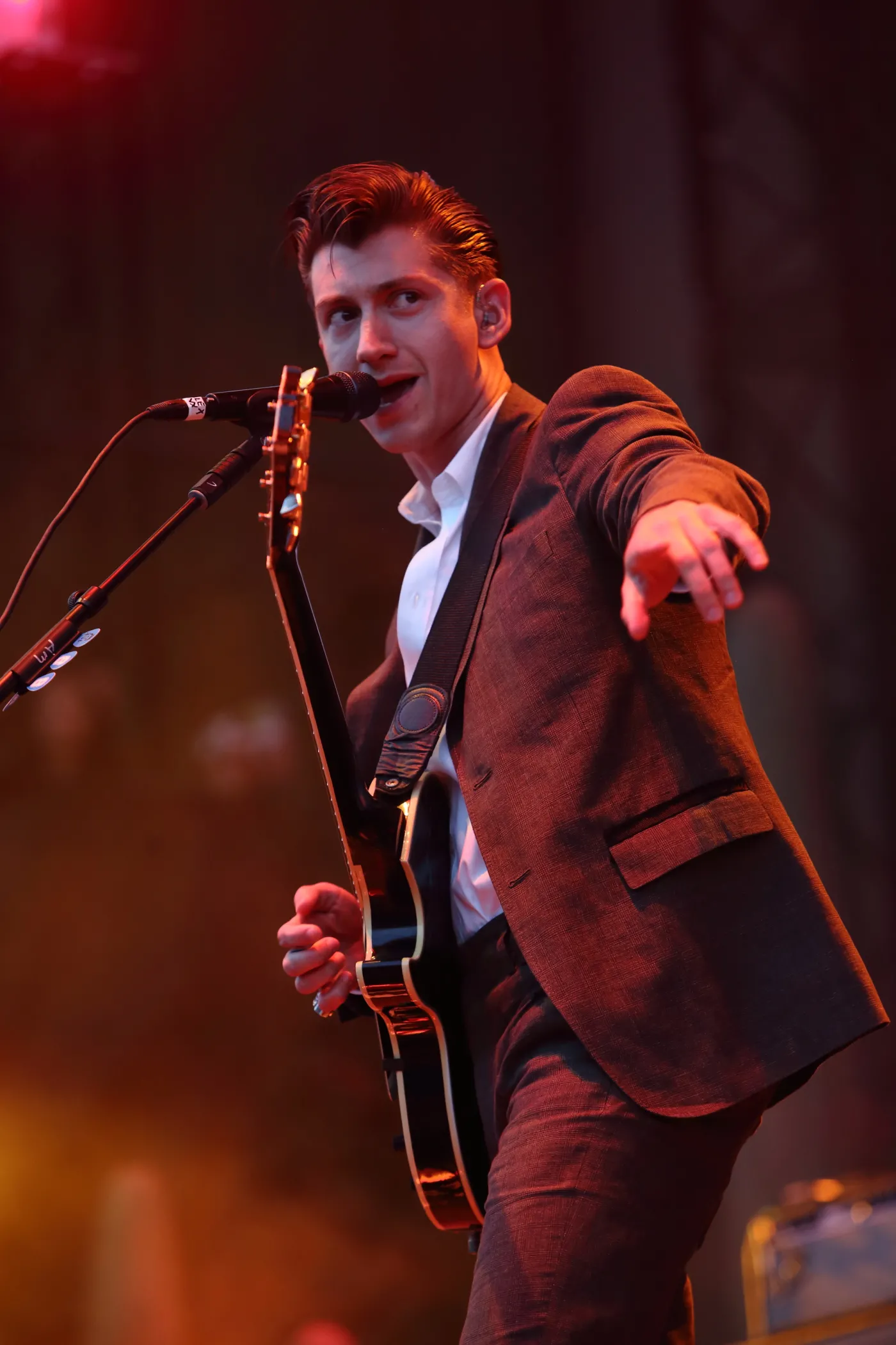 5126002-arctic-monkeys.jpg